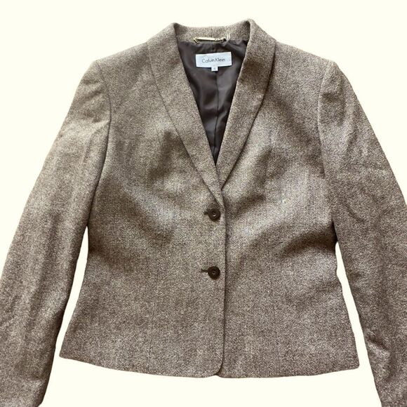 Calvin Klein Wool Blend Two-Button Blazer Size 8 NWOT - Picture 3 of 15